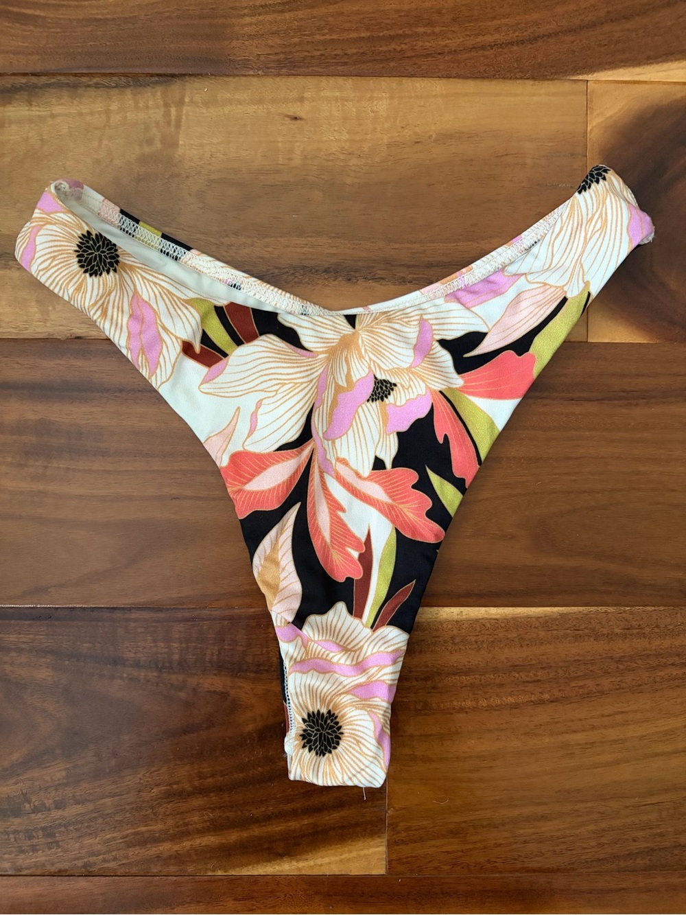 Billabong women’s high cut Bikini Bottom size XS NWOT
